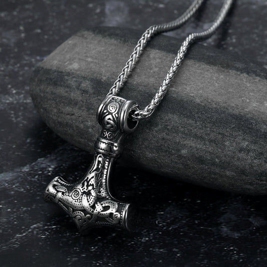 Handcrafted Stainless Steel 'Knotwork' Mjolnir on Handcrafted Stainless Steel Link Chain